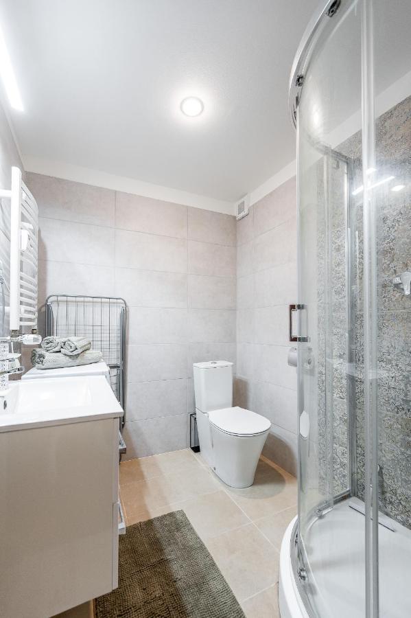 Apartman Mezonet Na Namesti Кошице Екстер'єр фото
