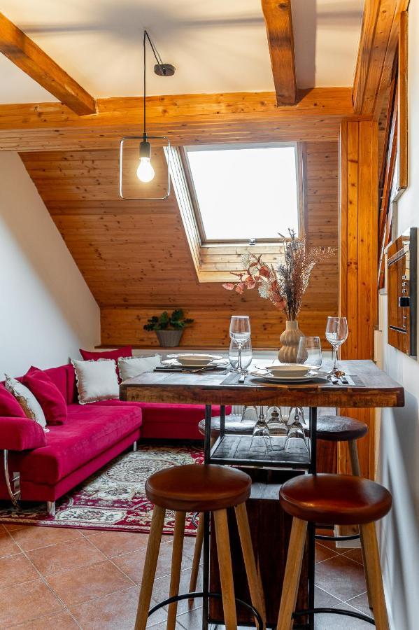 Apartman Mezonet Na Namesti Кошице Екстер'єр фото