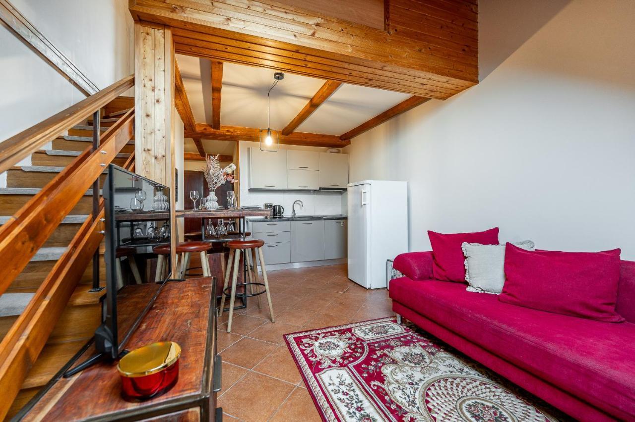 Apartman Mezonet Na Namesti Кошице Екстер'єр фото