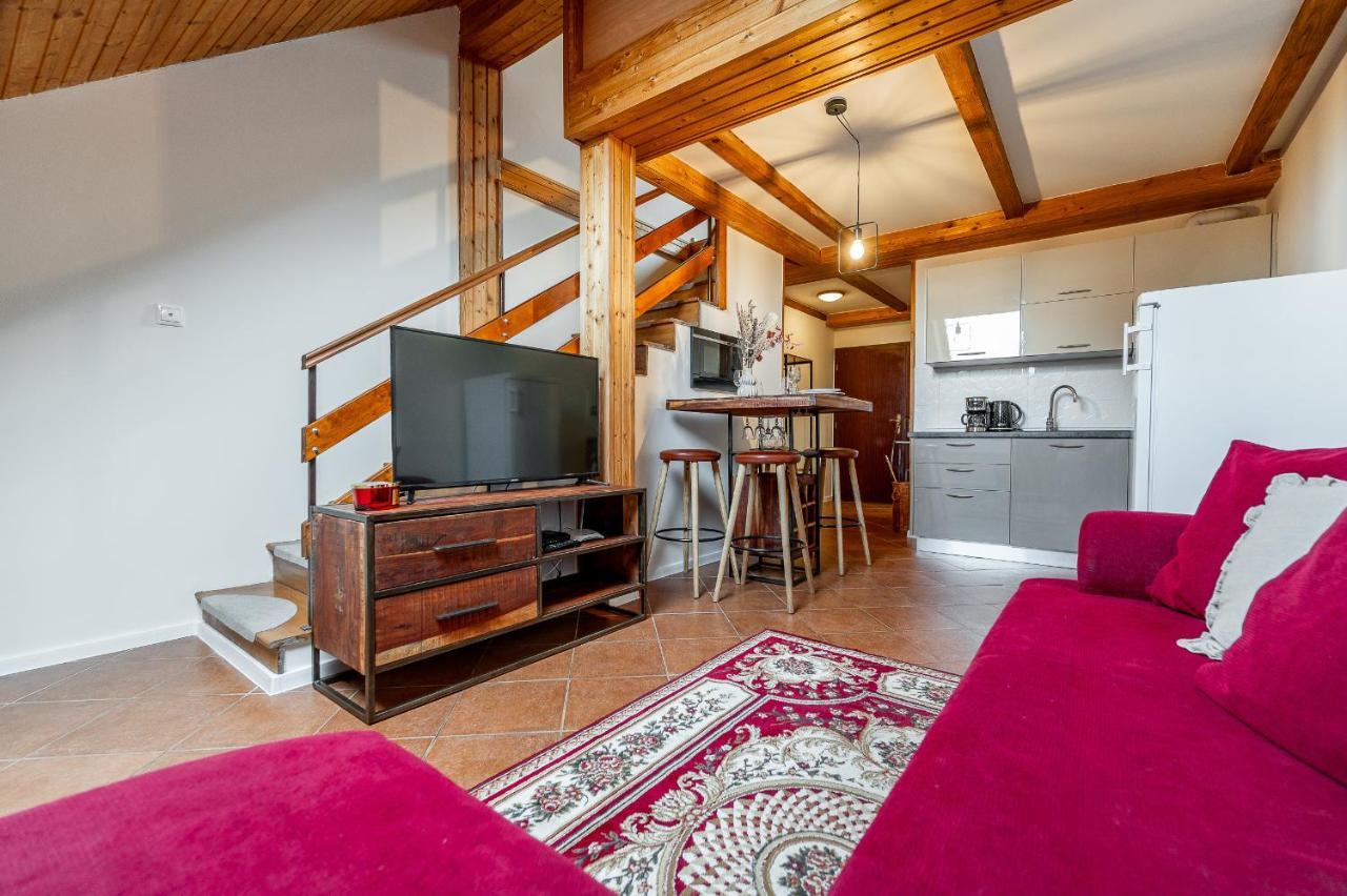 Apartman Mezonet Na Namesti Кошице Екстер'єр фото