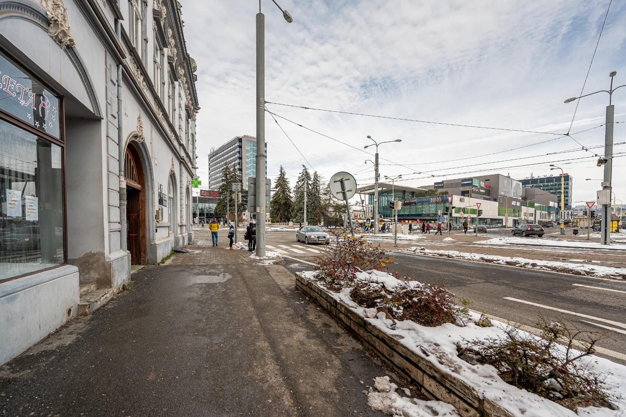 Apartman Mezonet Na Namesti Кошице Екстер'єр фото